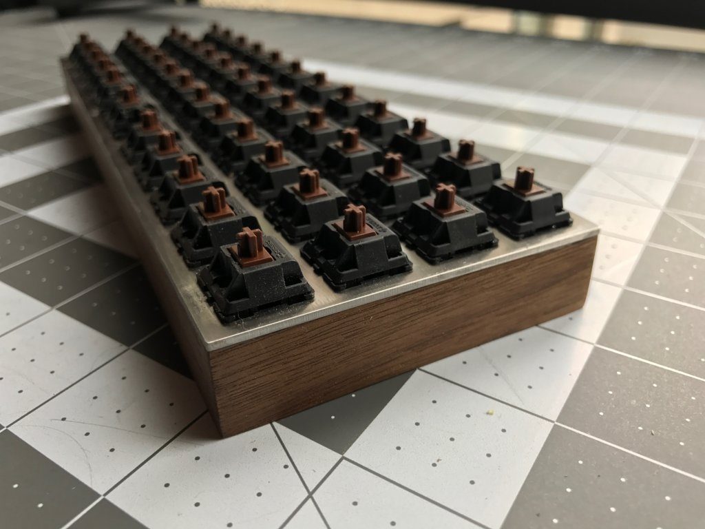 ban-phim-co-hand-wired-planck-3