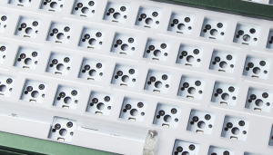 Kit MXRSKEY CK820 - Full Nhôm CNC, Mạch Xuôi, Gasket 3Mode - Gearzone.vn